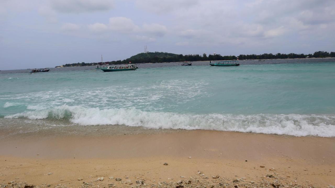 Hotel Meno Charm Gili Meno Exterior foto